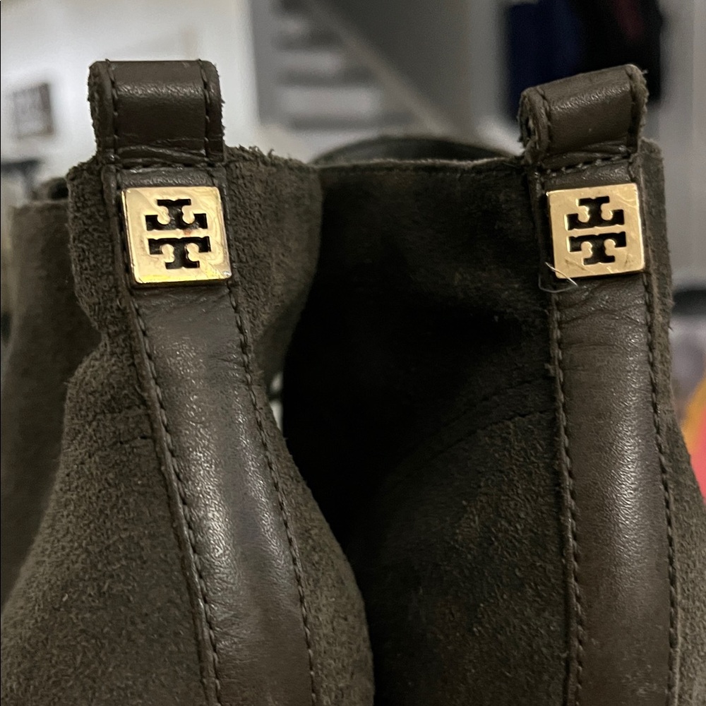 Tory Burch Olive Green Wedge Ankle Boots - Picture 4 of 15
